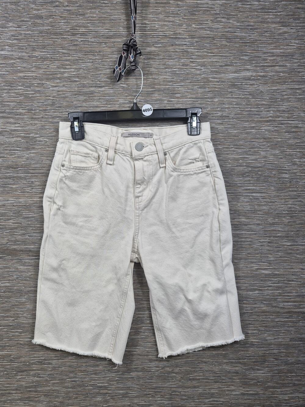 Hudson Bermuda Shorts Womens 25 White Denim Raw Hem 5 Pocket Casual Summer